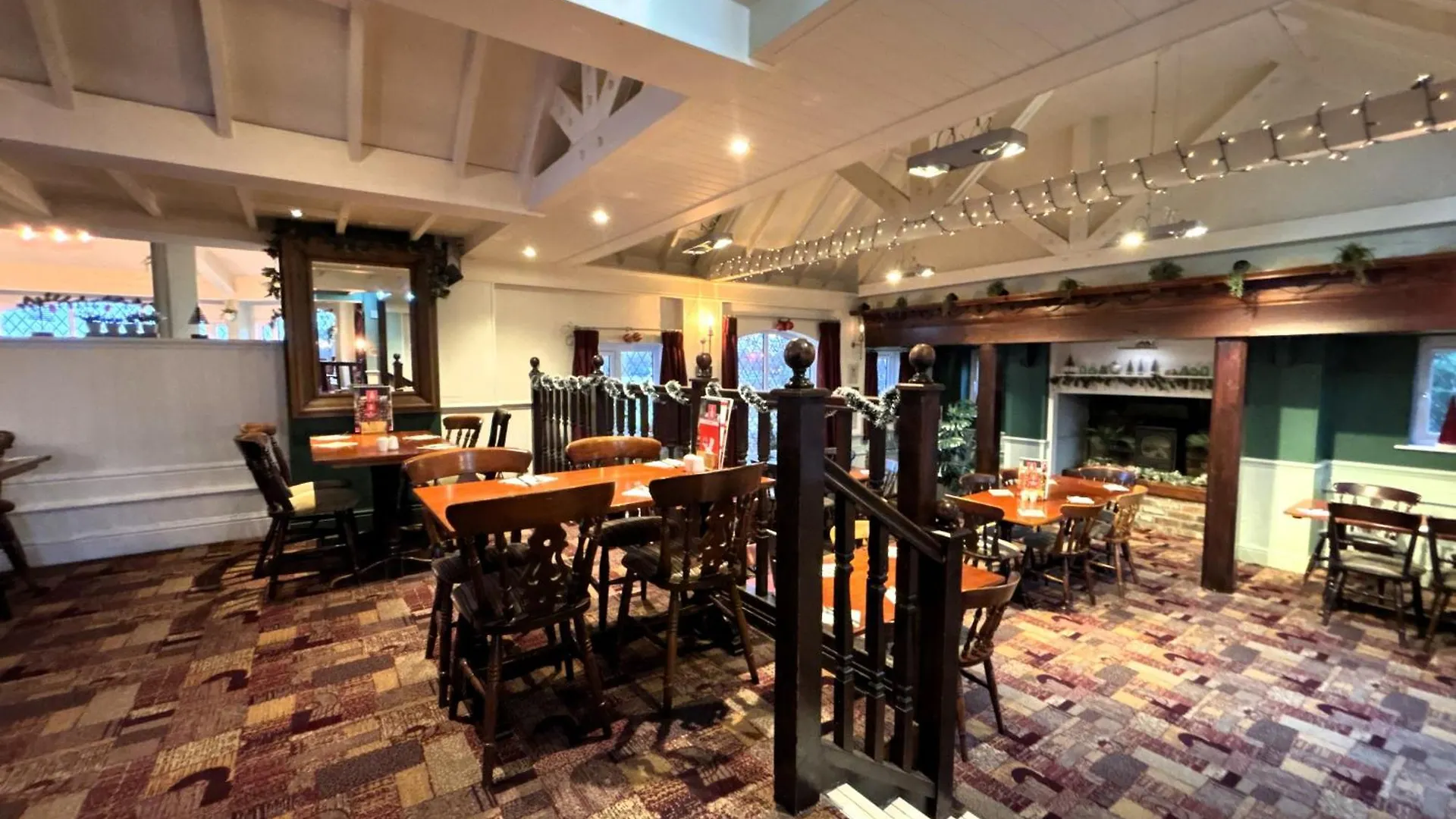 Hotel Premier Roomz Two Mills Ledsham