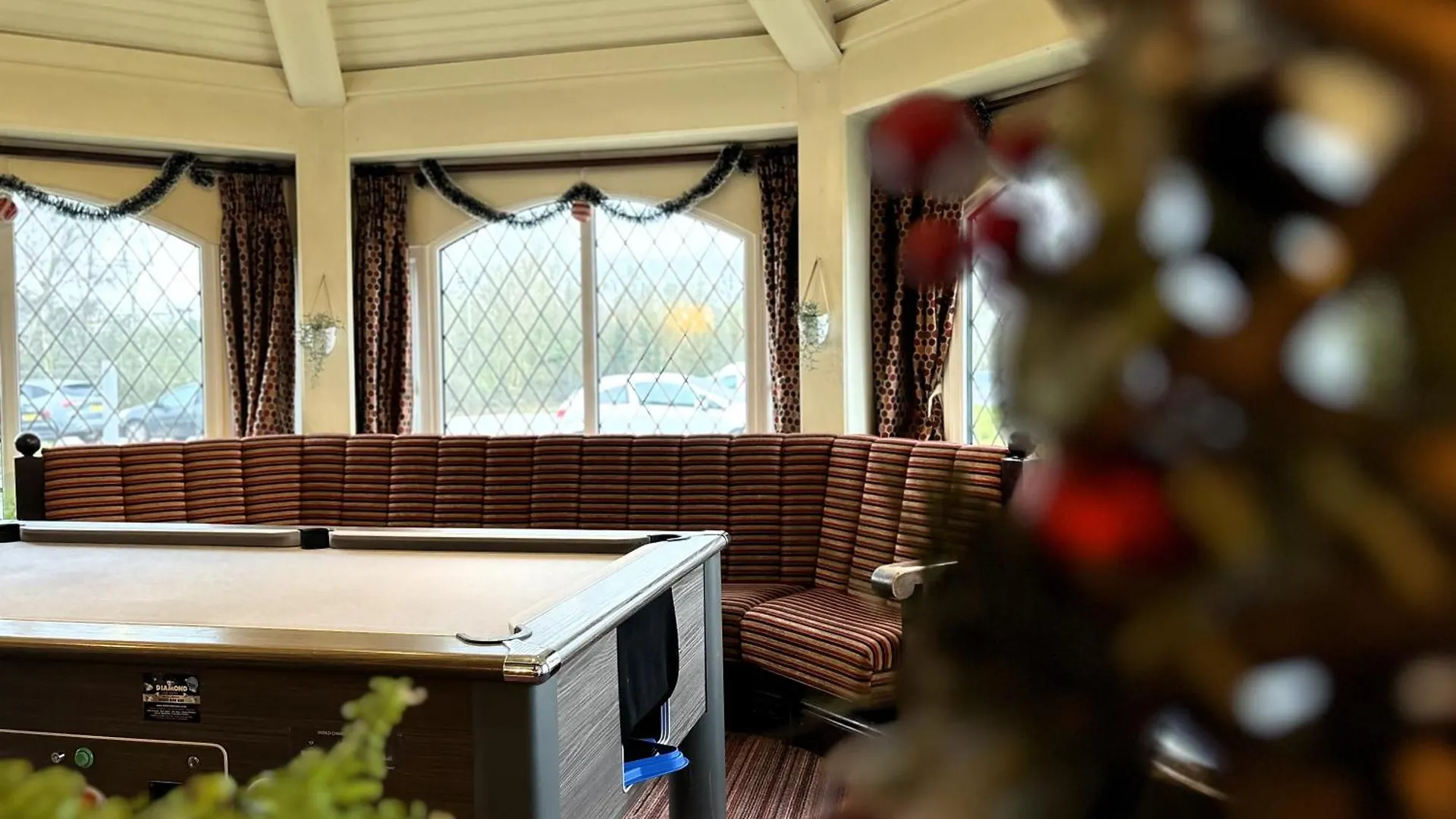 Premier Roomz Two Mills Ledsham  Hotel Ledsham (Cheshire)